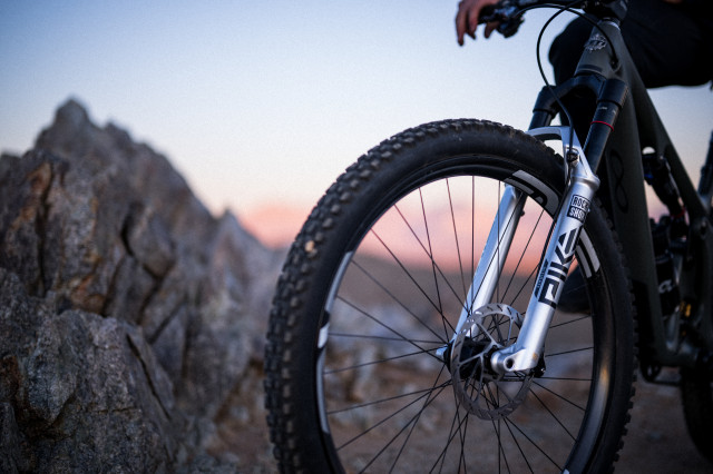 Rockshox store mountain bike